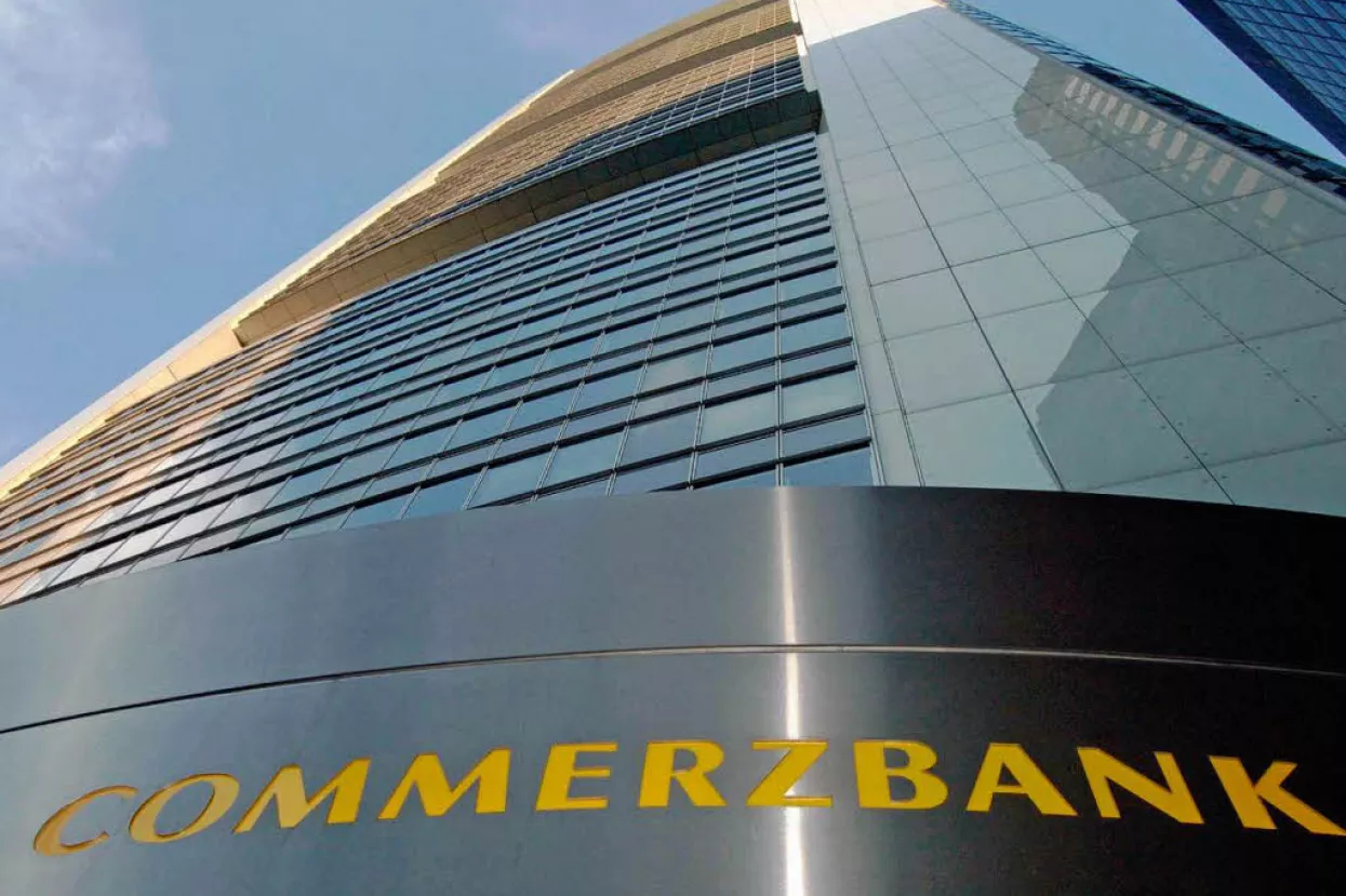 Commerzbanku dobit pala 62,5 posto