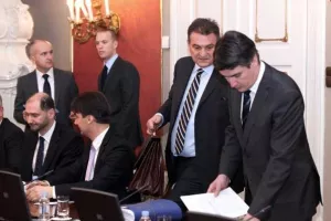 Javna poduzeća povećala plaće za 60 milijuna kuna