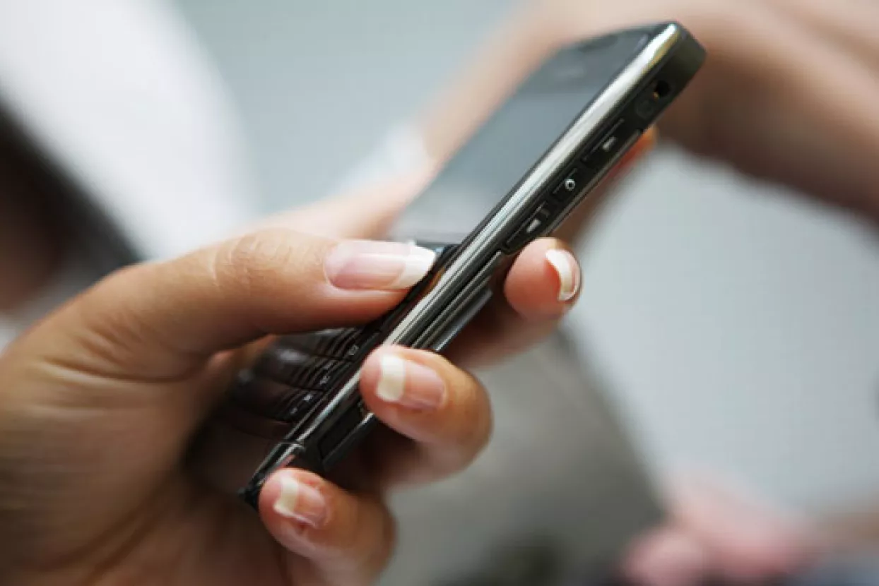 HAKOM privremeno blokirao SMS prema kratkim kodovima