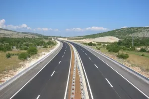 Polovica kredita za javnu nabavu oti&scaron;la HAC-u