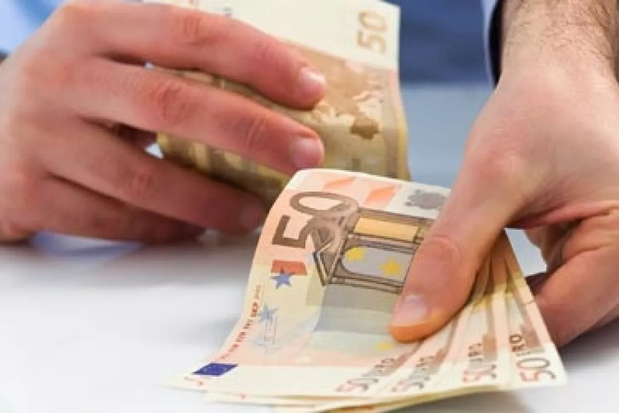 Banke u eurozoni smanjile kreditne plasmane za 584 milijarde dolara