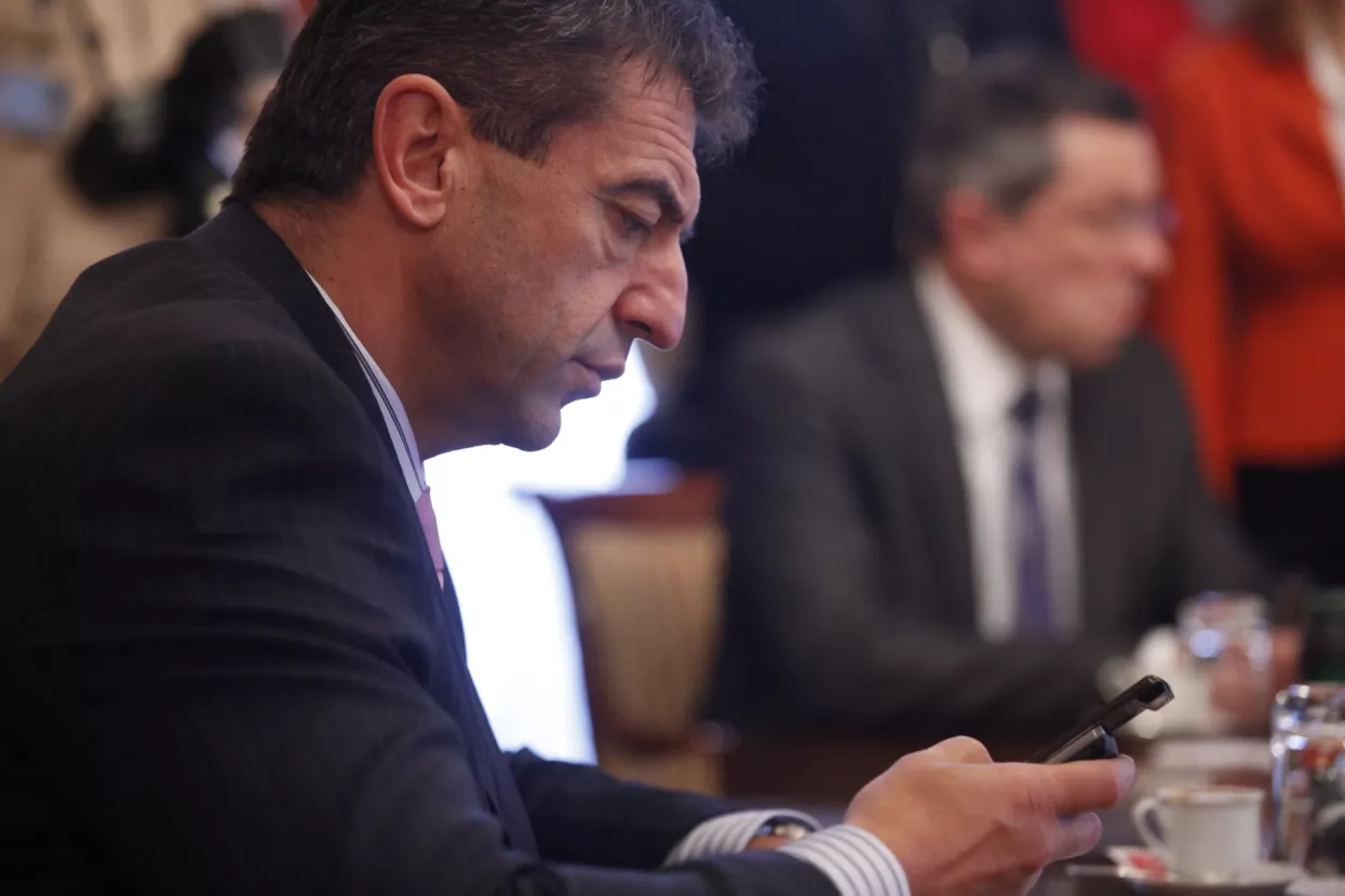 Milinović tvrdi da su isplatnice krivotvorene