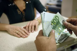Hrvatski građani u bankama drže gotovo 150 milijardi kuna