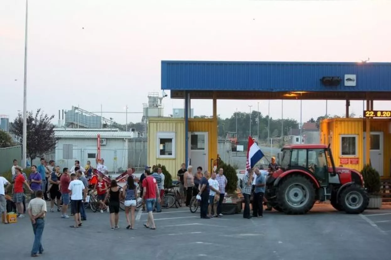 Jaku&scaron;evac deblokiran, izvanredna sjednica Skup&scaron;tine u utorak