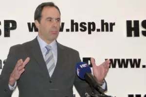 HSP-ovci pre&scaron;li u HDSSB zbog stalnog zaposlenja?
