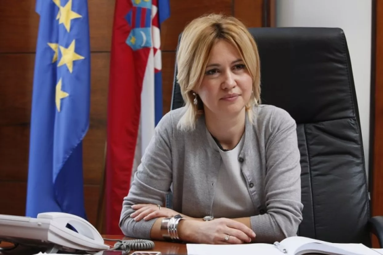 Kraj nekontroliranom odljevu novca i zloporabama