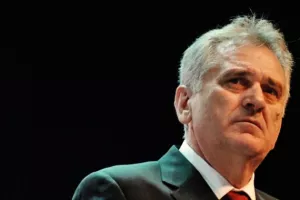Ako treba Srbija će odustati od EU, ali ne i od Kosova