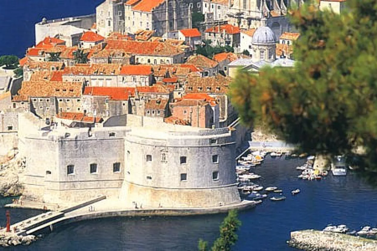 Zbog sve vi&scaron;e gostiju s kruzera ubrzavaju se radovi u Dubrovniku