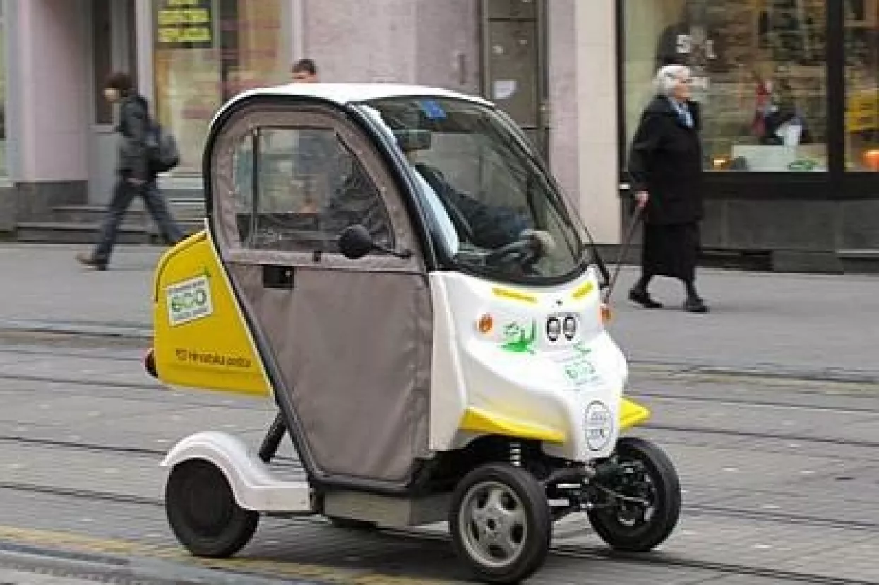 Najprije bicikl, a onda i automobil