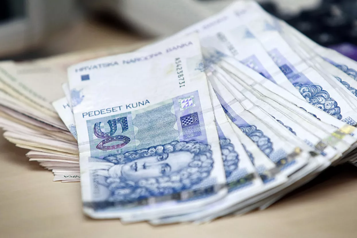 Jadroagent isplaćuje 60 kuna po dionici