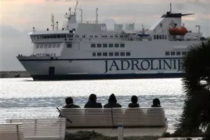 Sindikat turizma protiv poskupljenja karata za brodove