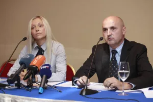 Novim zakonom o igrama na sreću pogoduje se Hrvatskoj lutriji