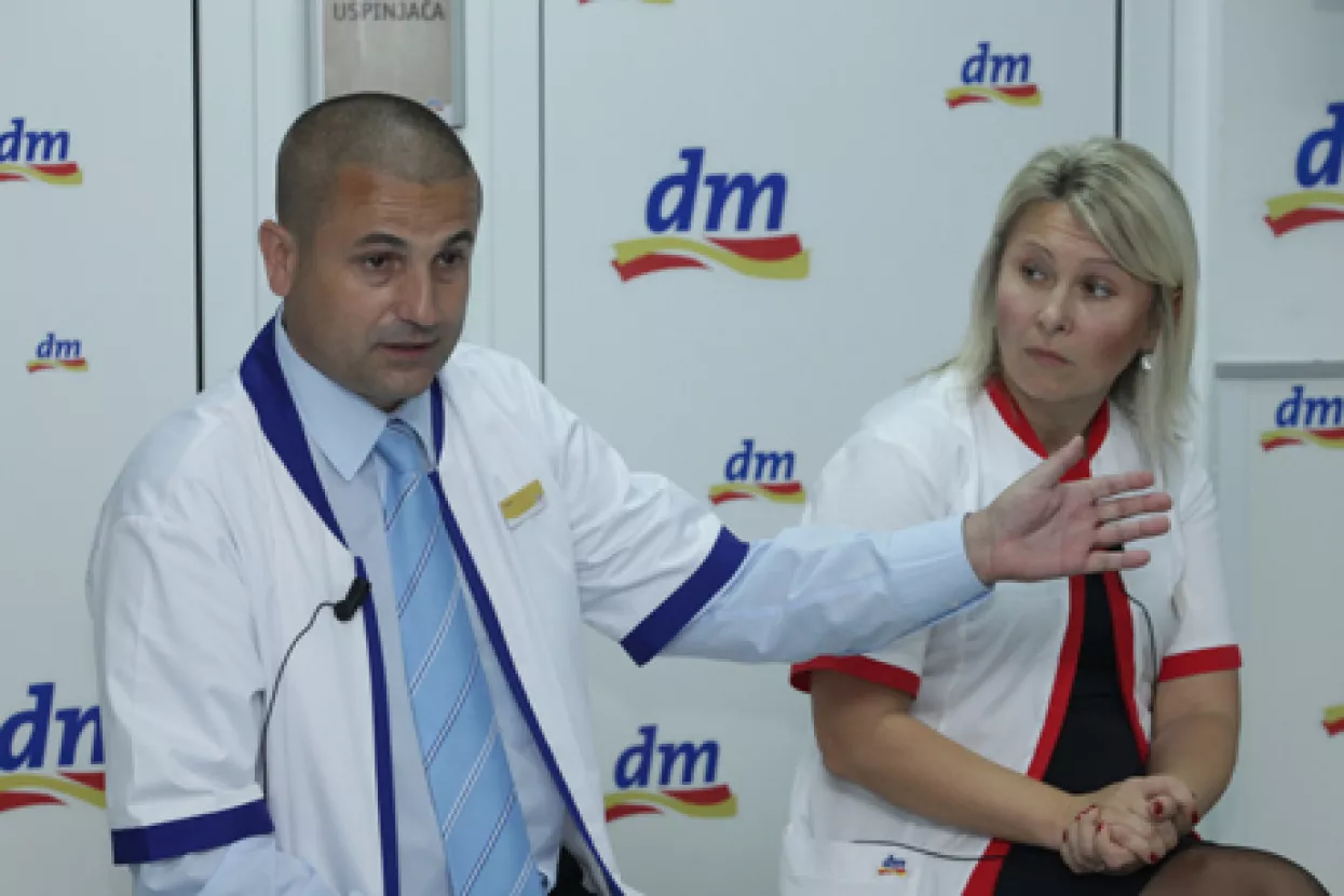 Maloprodajni lanac dm ostvario 1,96 milijardi kuna prometa