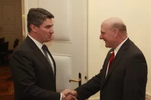 Počeo sastanak Milanovića i Microsoftovog &scaron;efa Stevea Ballmera