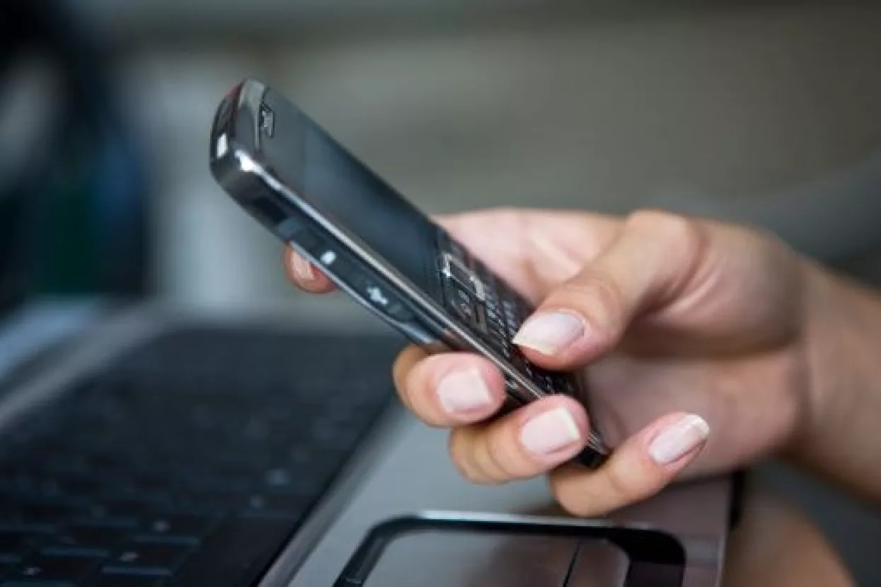 Primate neprimjerene SMS-ove? Javite se HAKOM-u i trajno će ih blokirati