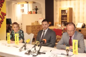 Lesnina u povodu 65. godina &scaron;iri poslovanje u Hrvatskoj