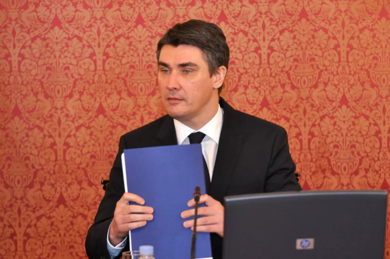 Vlada o prijedlogu zakona o za&scaron;titi potro&scaron;ača