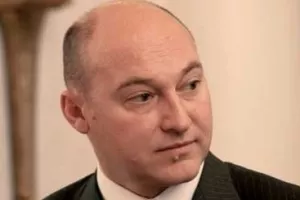 U automobilskoj nesreći stradali vlasnik Auctora i biv&scaron;i ministrov pomoćnik
