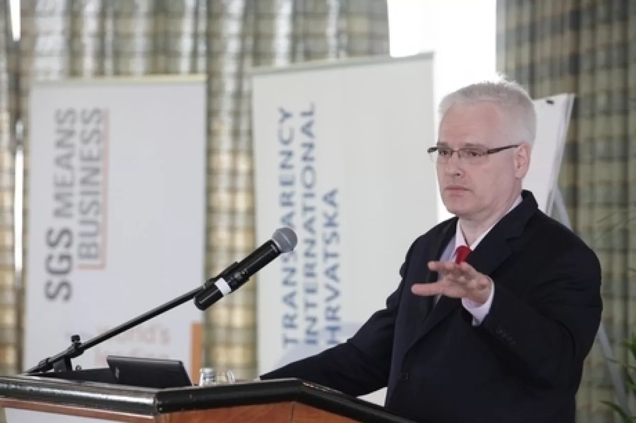 Predsjednik Josipović podupire &lsquo;Manje uvoza za vi&scaron;e izvoza&rsquo;
