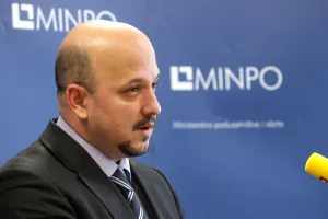 Bankarski sektor radije kreditira potro&scaron;nju građana nego investicije gospodarstva