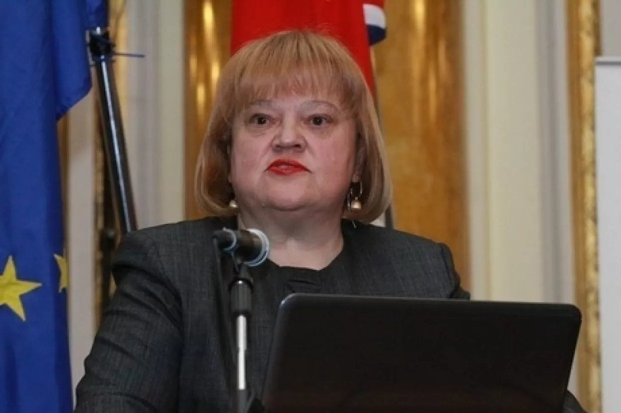 Poslovni ručak s ministricom Ankom Mrak-Tarita&scaron;