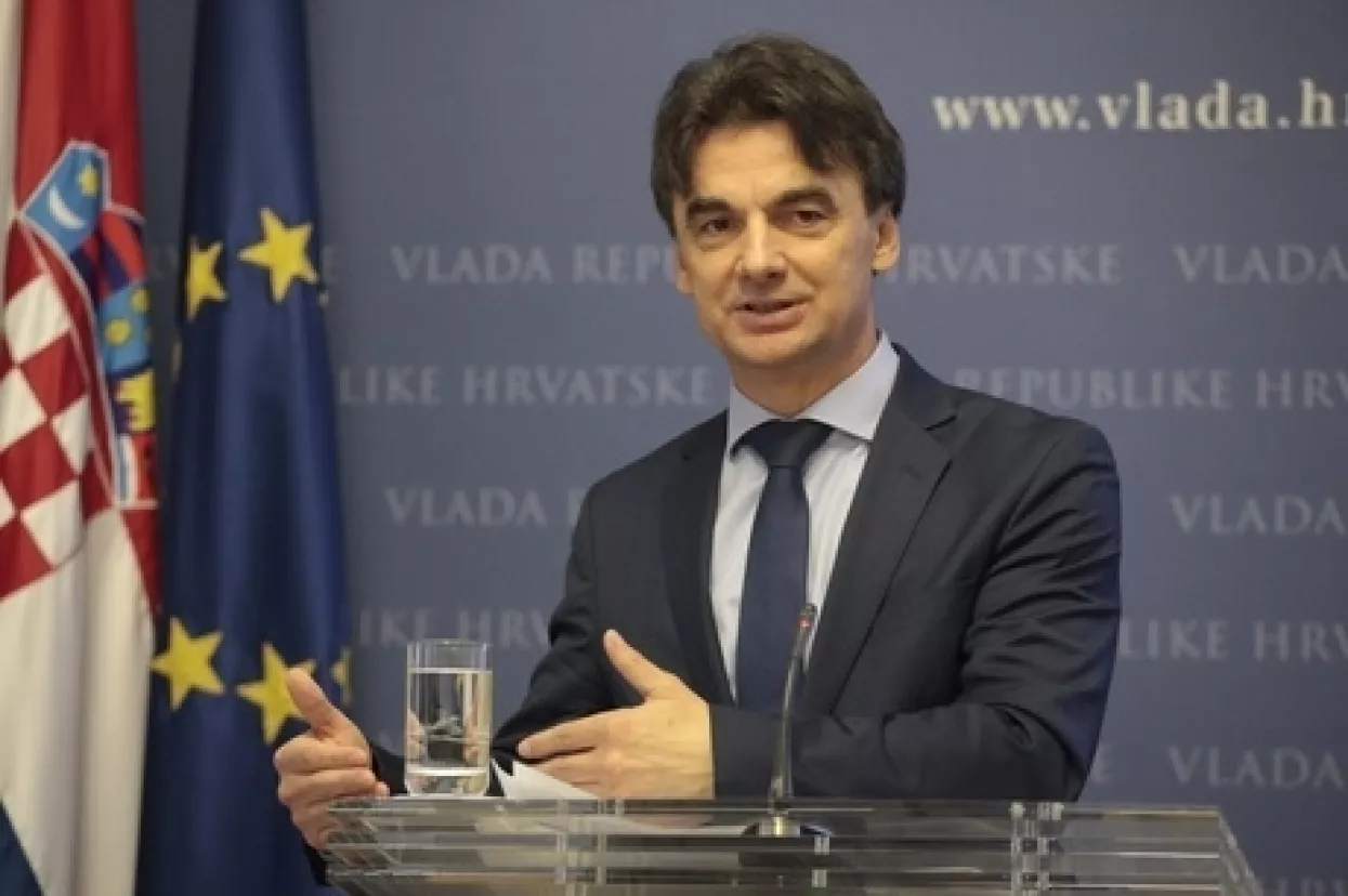 Grčić: 'Hrvatska neće biti u minusu zbog povlačenja novca iz EU proračuna'