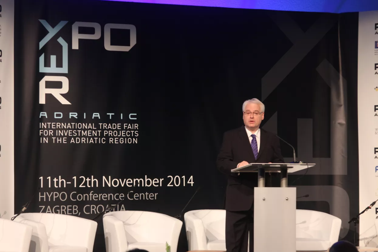 Josipović: Država ne smije biti glavni čimbenik u gospodarskim procesima