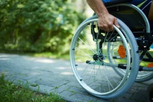 Vlada nameće tvrtkama parafiskalni namet za invalide