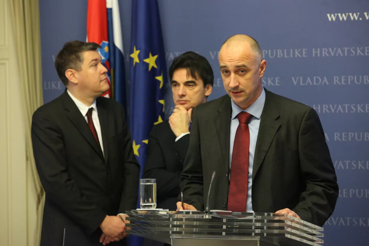 Vrdoljak: Nema odluke o ga&scaron;enju rafinerije u Sisku