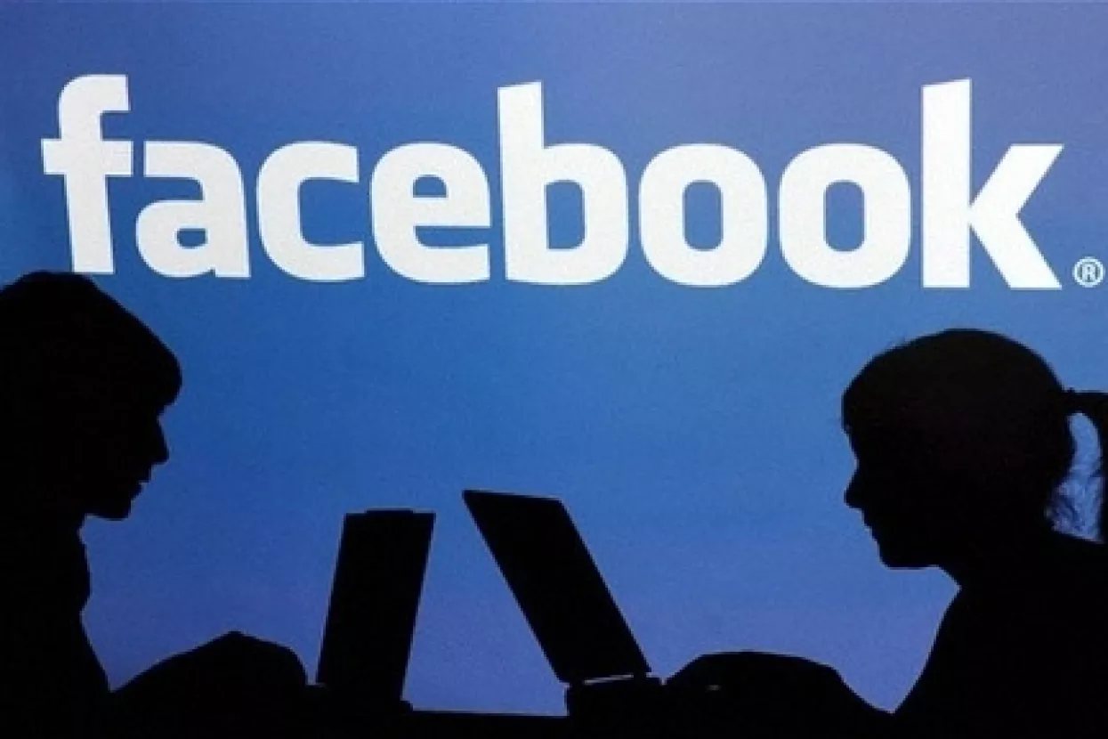 Facebook je prona&scaron;ao način da radni dan provedete na Facebooku