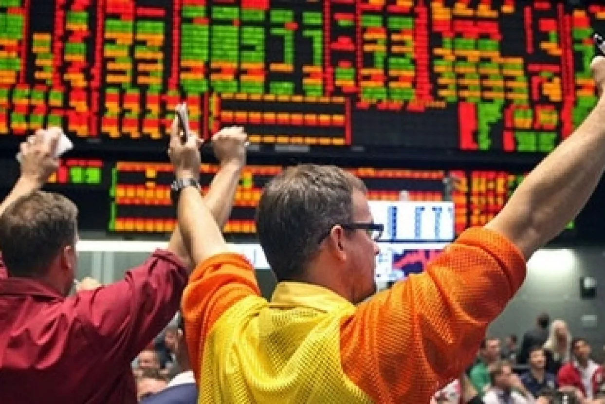 Buffett junak Wall Streeta, Kina devalvacijom juana uzdrmala azijska trži&scaron;ta