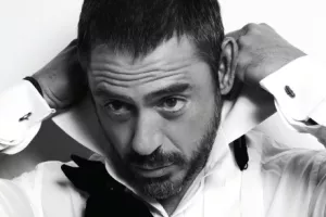 I Tony Stark naučio bi pone&scaron;to o novcu od 50-godi&scaron;njeg juniora