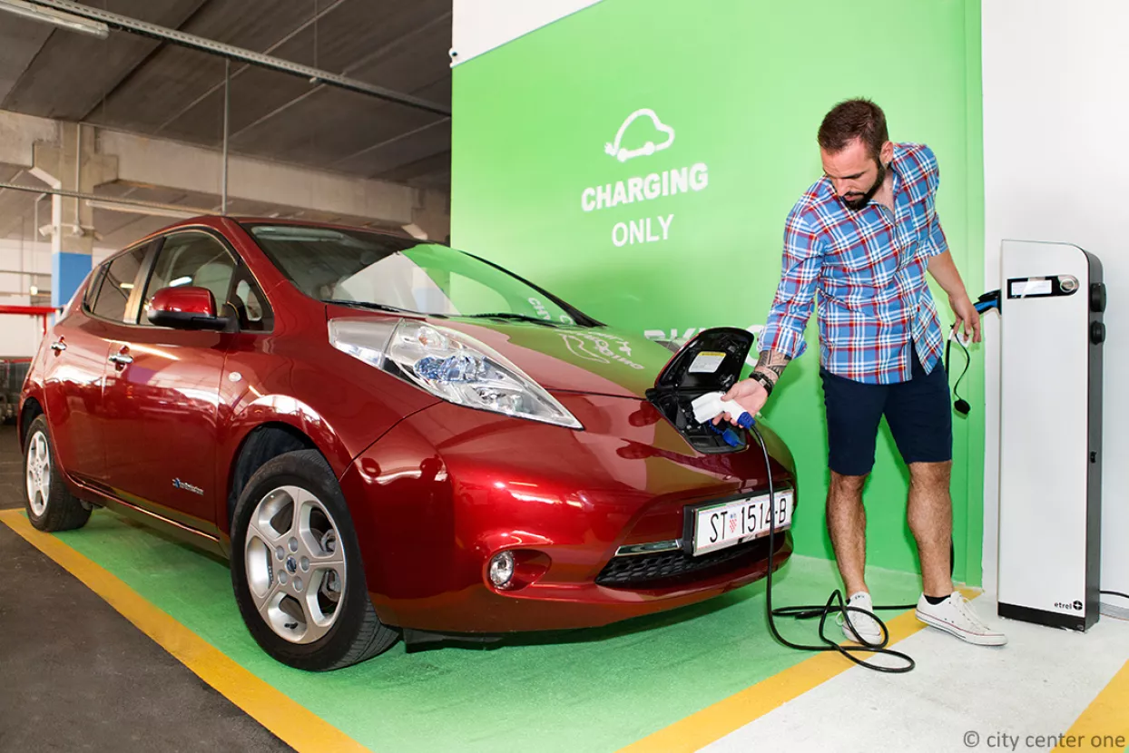 Hrvatska dobila prvi shopping centar s punionicom za električne automobile
