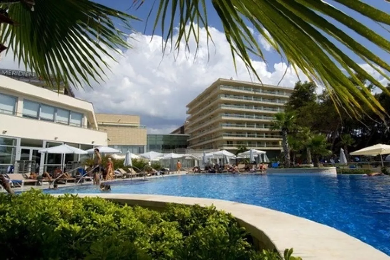 Odien Grupa kupila splitski Grand Hotel Lav