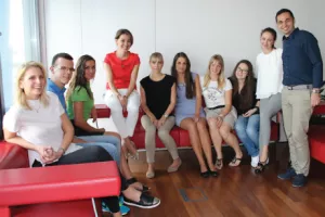 Studentska praksa jo&scaron; bliža stvarnom radu u Erste banci