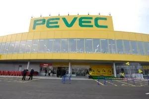 Pevec zavr&scaron;ava godinu s vi&scaron;e od milijardu kuna prihoda. Evo &scaron;to će zaposlenici sve dobiti