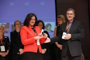 Na čelo velikih korporacija dolazi se samo dugogodi&scaron;njim radom i ostvarenim rezultatima
