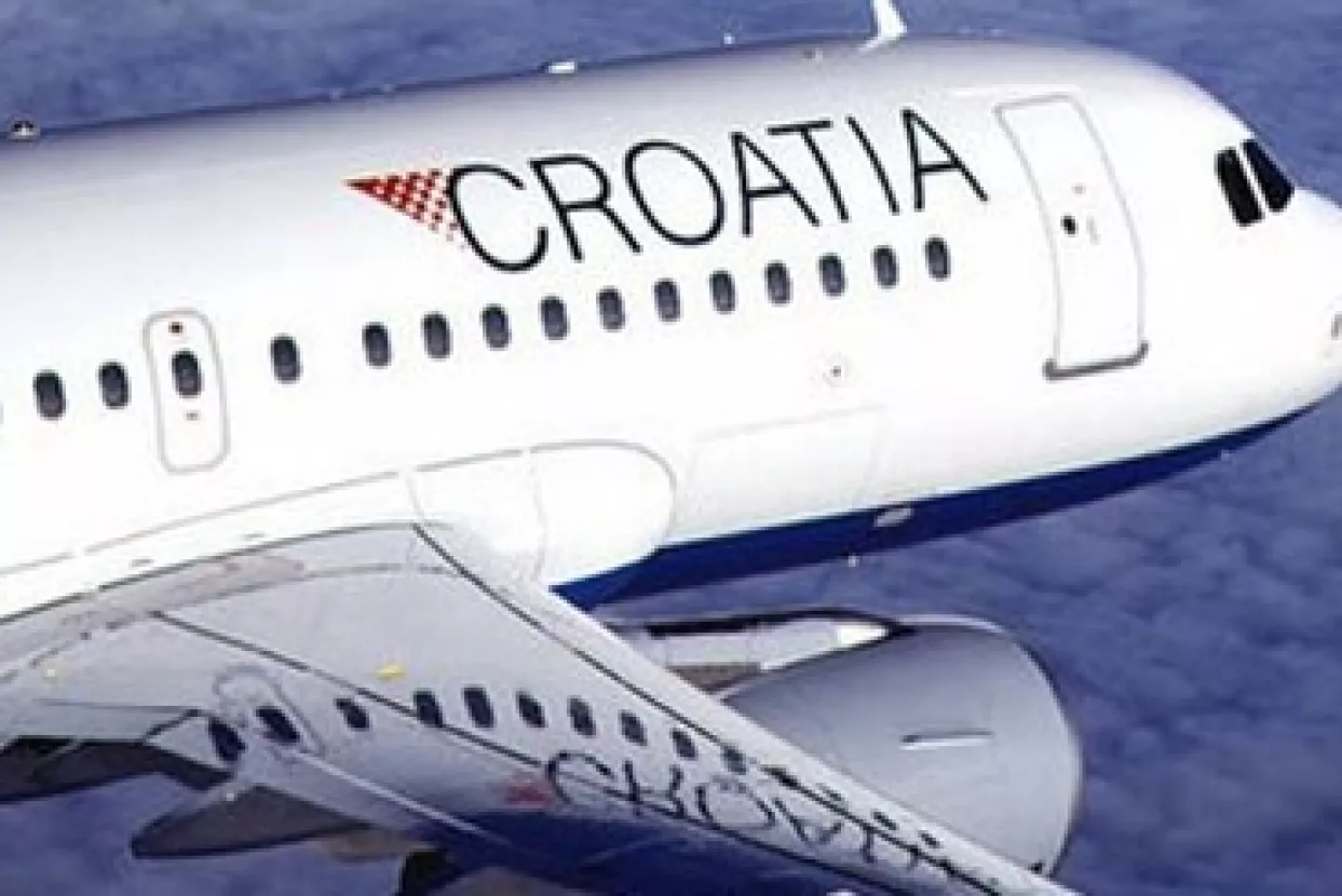 Porastao promet putnika u zračnim i morskim lukama u odnosu na lani