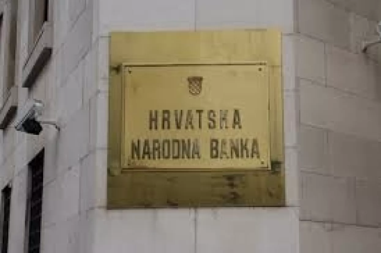 Suficit tekućeg računa platne bilance u trećem tromjesečju 3,89 milijardi eura
