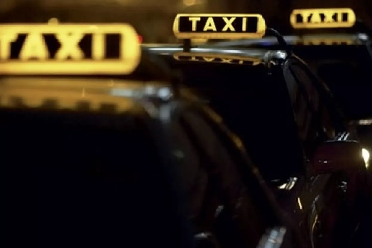AZTN: Odluka Grada Zagreba o taksi prijevozu nepoželjna za trži&scaron;no natjecanje