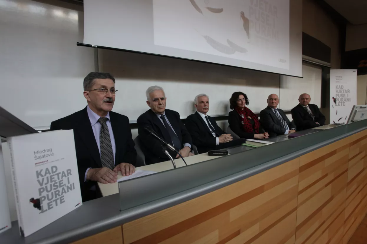 Odmjeren i beskompromisan dokument burnog desetljeća krize bez rje&scaron;enja