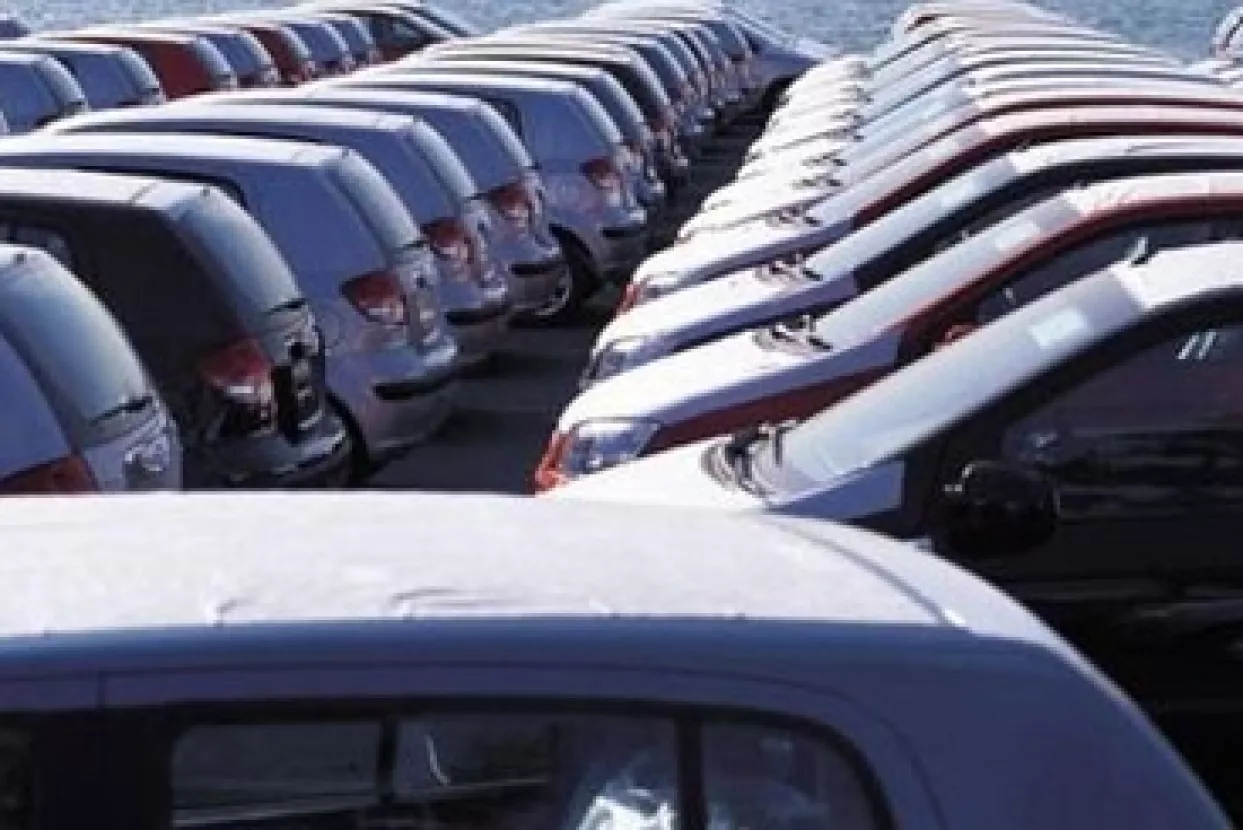 Raste prodaja vozila, ali na cestama sve vi&scaron;e rabljenih automobila
