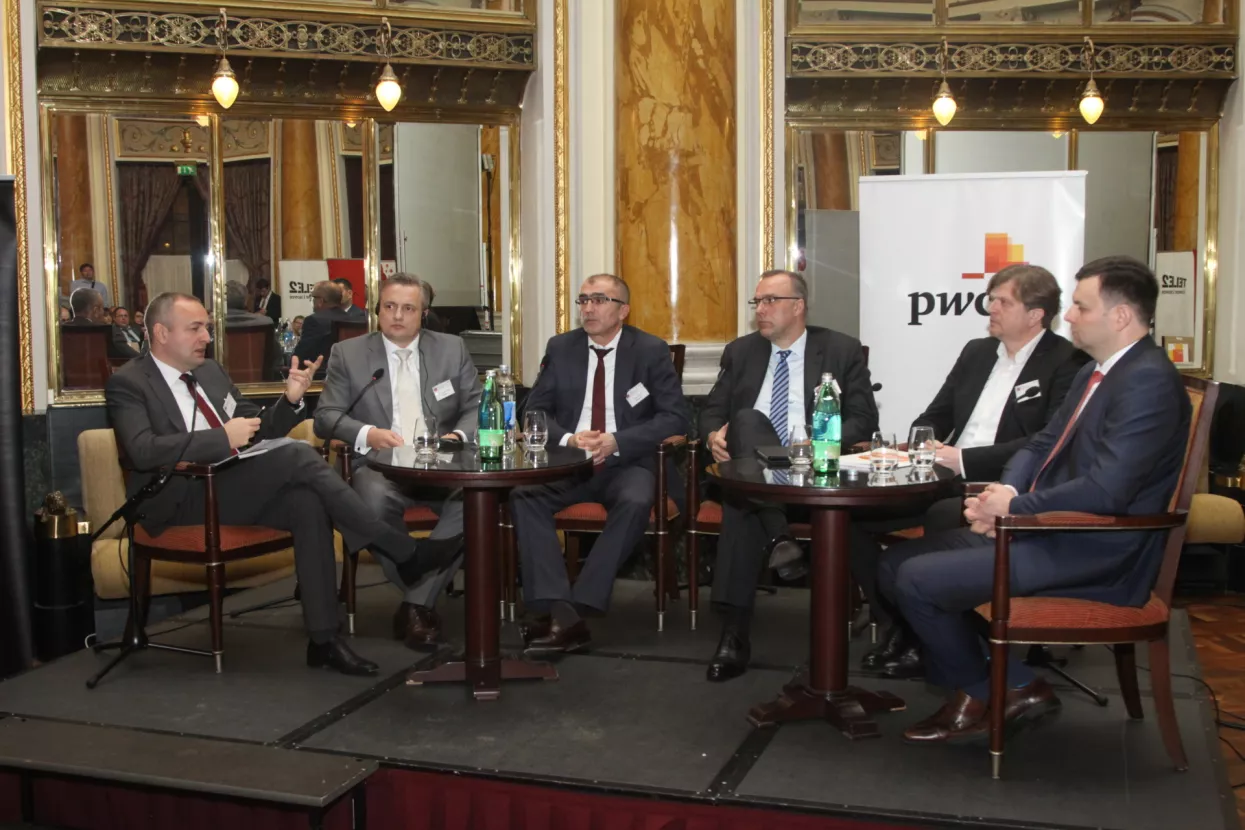 Nakon vi&scaron;egodi&scaron;njeg pada nazire se oporavak telekom trži&scaron;ta