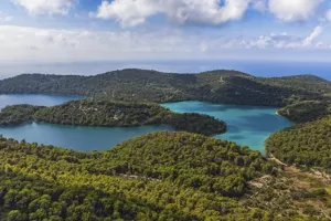 Traži se liječnik za rad na jednom od najljep&scaron;ih otoka na svijetu za plaću od 11.000 kuna