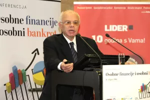 Santini: Država je &scaron;utjela umjesto da pripremi građane za socijalne rizike