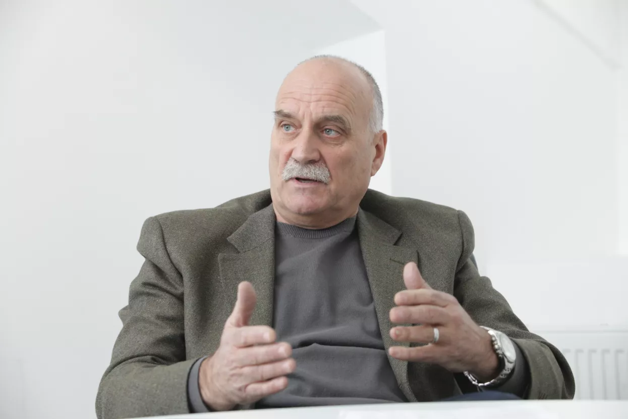 Sindikati realnog i javnog sektora ne trebaju i ne mogu imati zajedničku strategiju