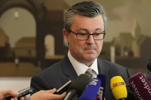 Ore&scaron;ković: Juncker prihvaća na&scaron;u dugoročnu strategiju kori&scaron;tenja mrtvog kapitala da bismo smanjili dug