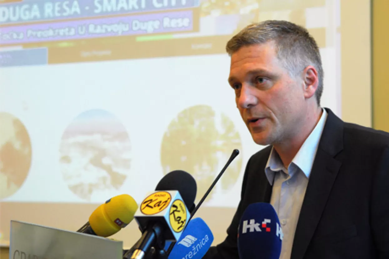 Duga Resa prva u Hrvatskoj uvodi bežični gigabitni internet