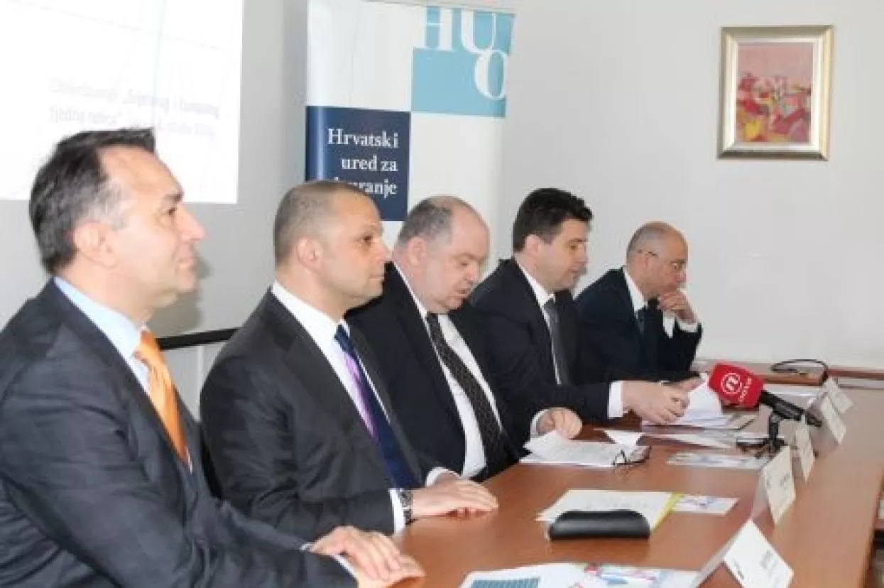 Financijska edukacija u &scaron;kolama treba uključivati i učenje o koristima osiguranja