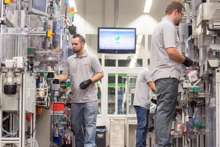 Bosch objedinjuje standarde platforme "Industrie 4.0" i organizacije Industrial Internet Consortium